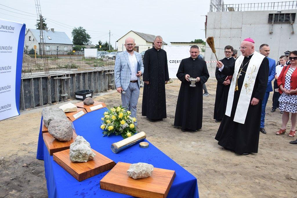 Poświęcenie kamienia węgielnego pod budowę Centrum „Spycimierskie Boże Ciało”