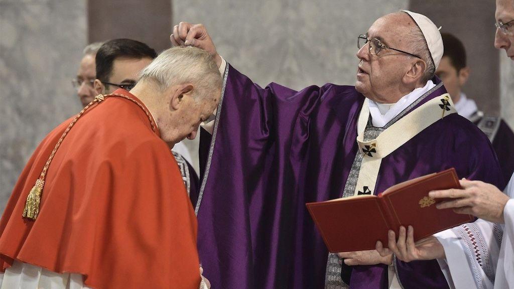 Papież na Wielki Post: Podążajmy wspólnie w nadziei