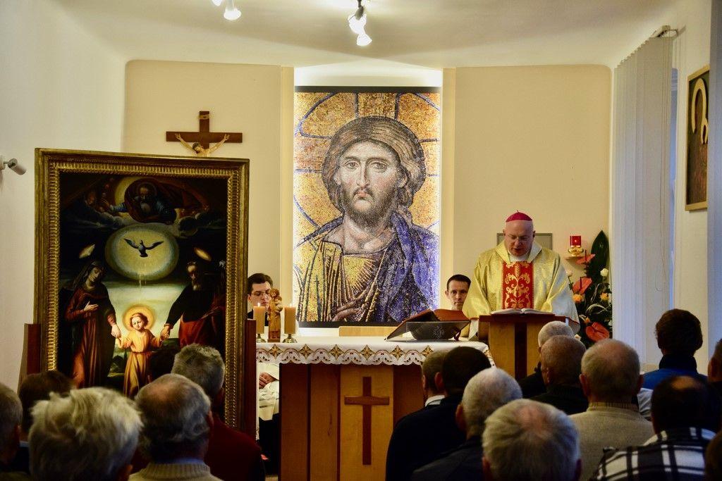 Biskup Włocławki przewodniczył Mszy św. w schronisku dla bezdomnych