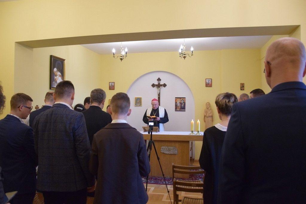 Bp Wętkowski poświęcił Dom Świętego Józefa we Włocławku
