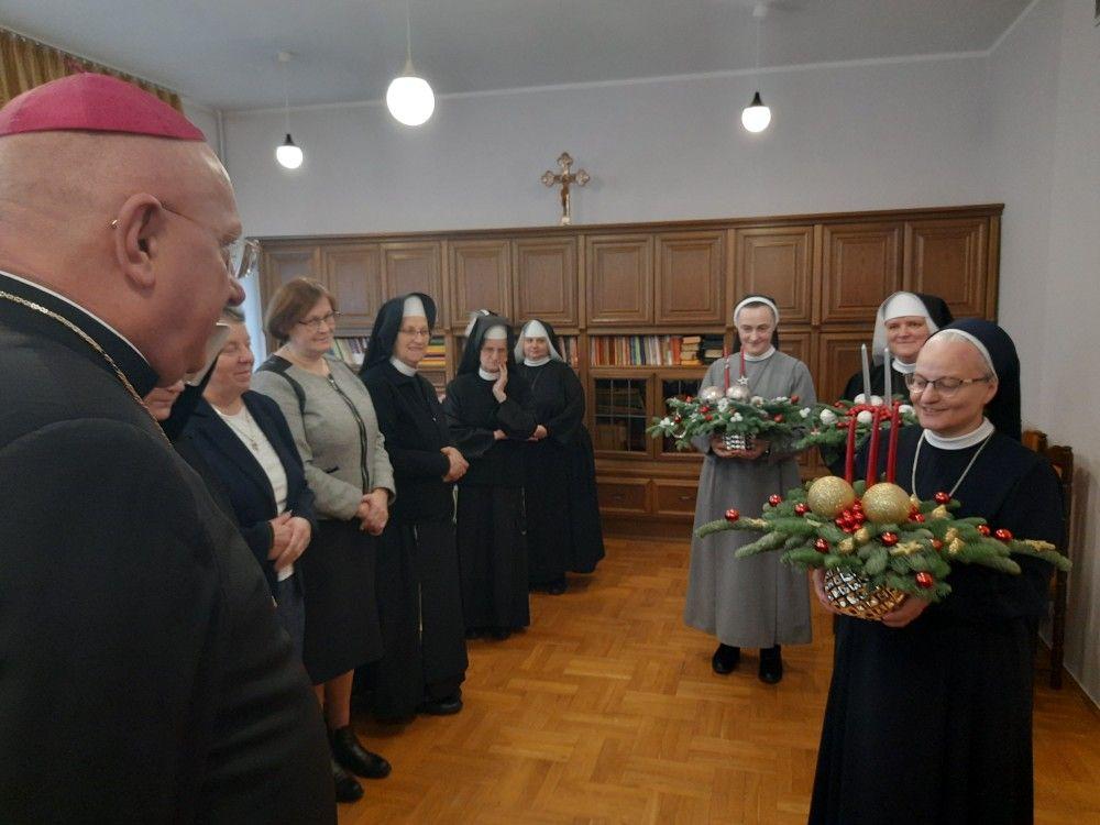 Włocławek-Michelin: przedświąteczne spotkanie Biskupa Włocławskiego z siostrami zakonnymi