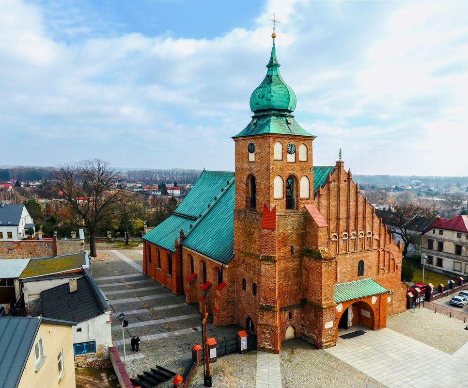 Sieradz: kościół Wszystkich Świętych bazyliką mniejszą