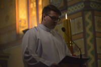 Bp Mering podczas Mszy Wigilii Paschalnej: Chrystus zabiega o nasze serca