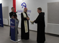 Włocławek-Mielęcien: bp Mering poświęcił nową salę widzeń w Zakładzie Karnym