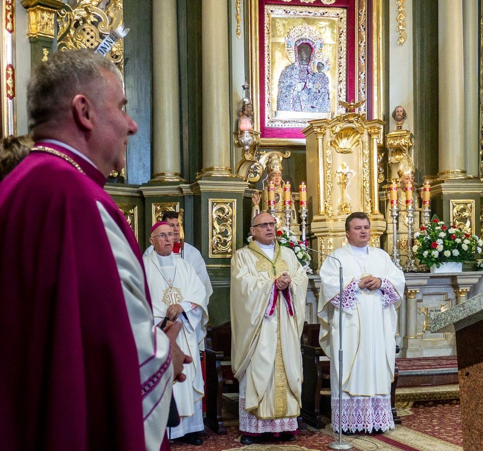Sieradzka Kolegiata z tytułem Bazyliki Mniejszej