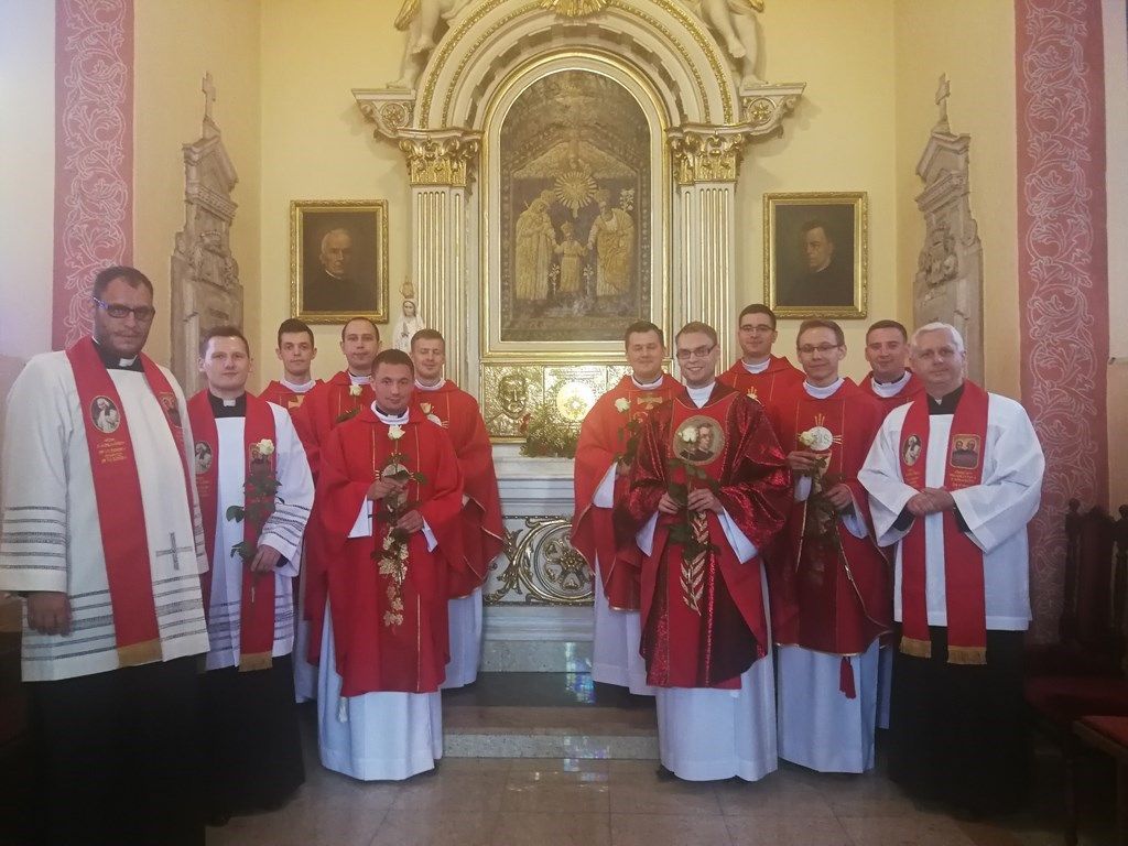 Osięciny: Prymicje u Męczenników