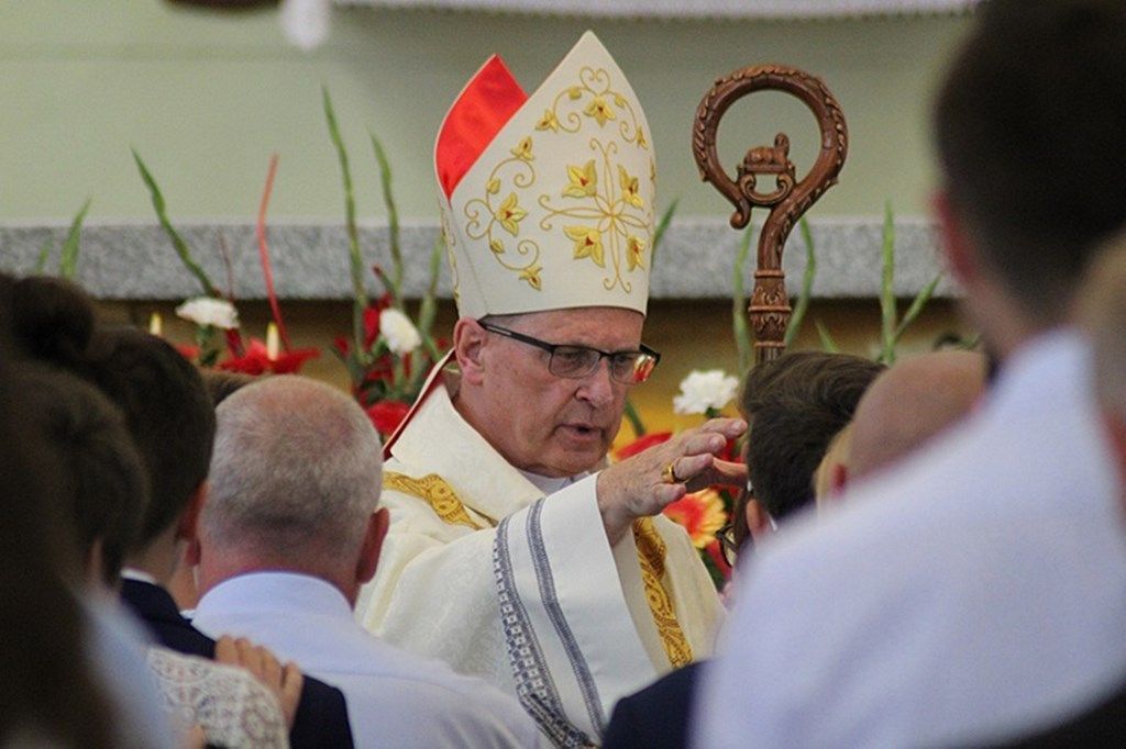 Sieradz: bierzmowanie w blasku dwu Serc