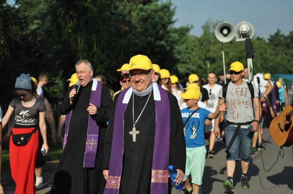 Boleszczyn: Piesza pielgrzymka do Świnic Warckich