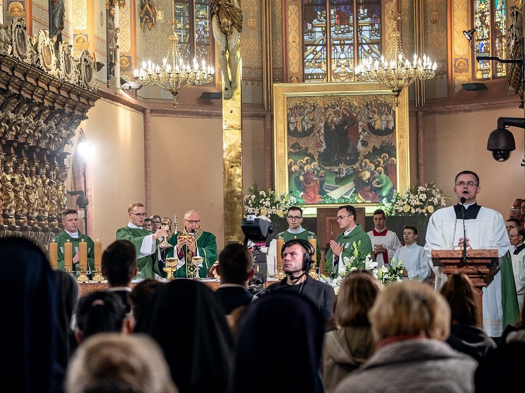 Bp Mering: Bądźmy lektorami prawdy, a nie jej kreatorami
