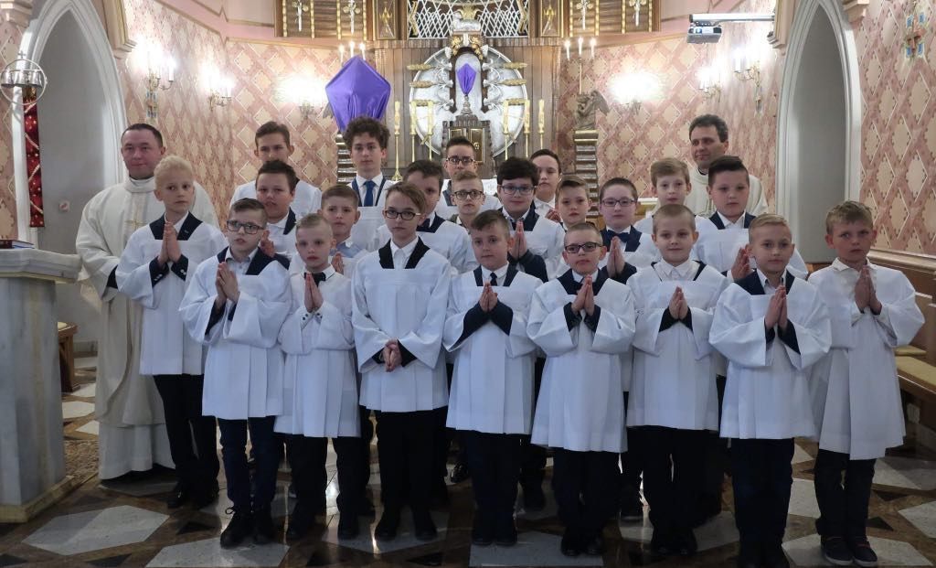 Krzymów: 22 nowych ministrantów