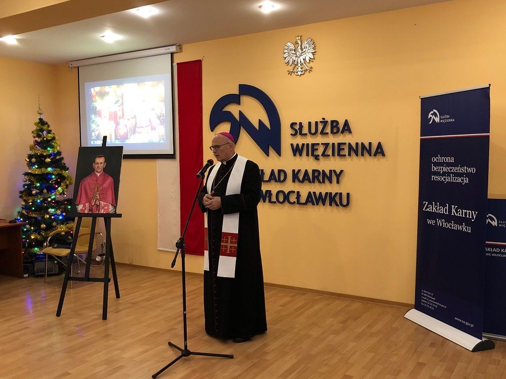 Bp Mering do osadzonych: niech Nowonarodzony przemienia nasze życie