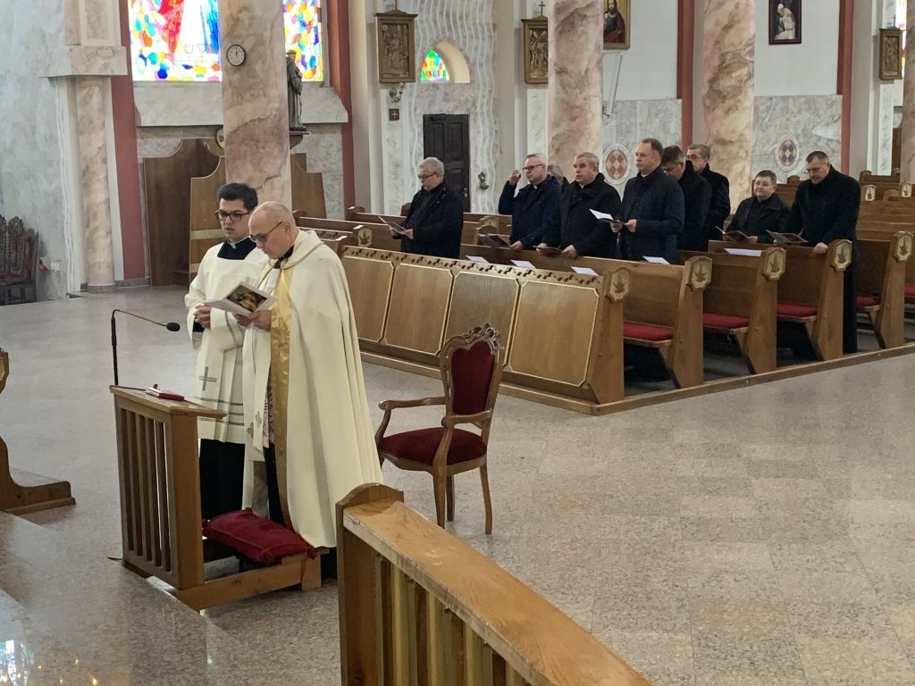 Turek: bp Mering spotkał się z kapłanami w parafii św. Barbary