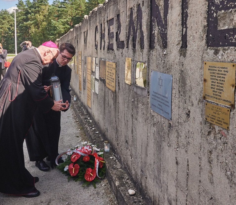 Biskup Włocławski przewodniczył uroczystościom w byłym obozie zagłady Kulmhof