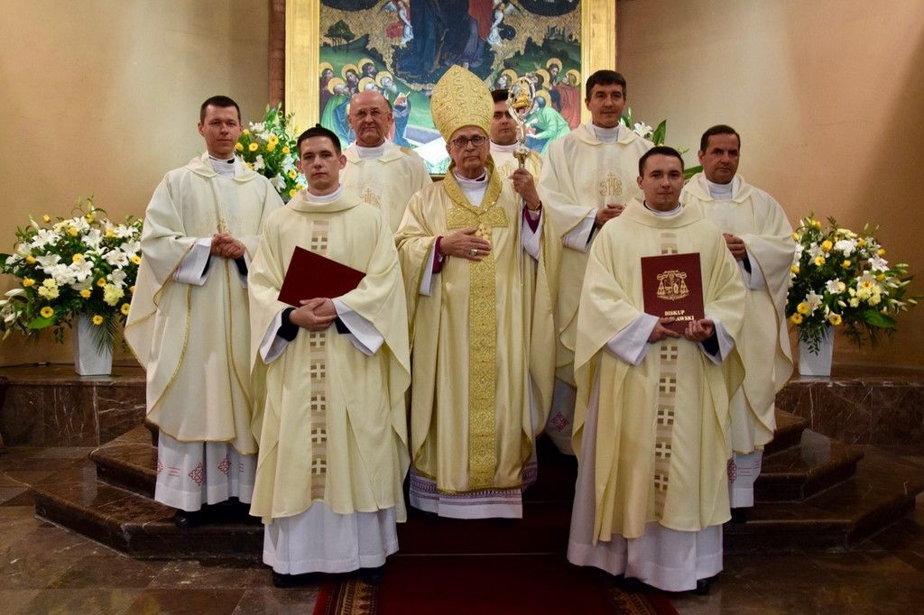 Bp Mering do neoprezbiterów: macie być alter Christus
