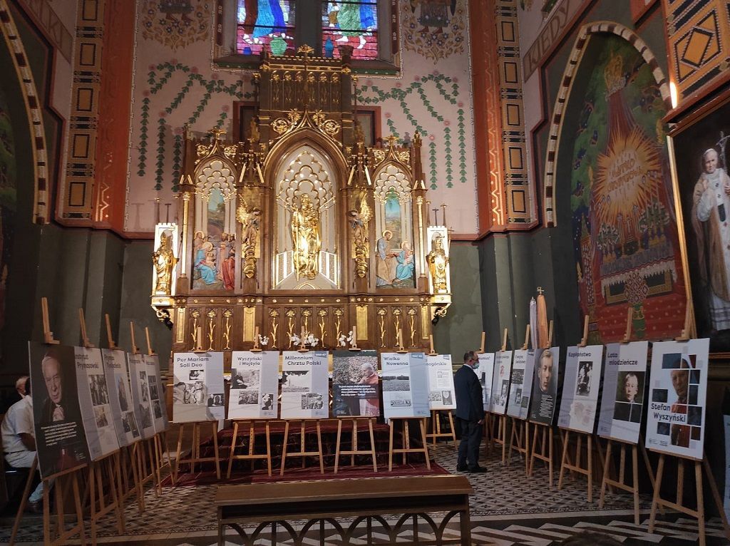 Turek: wystawa poświęcona Prymasowi Tysiąclecia