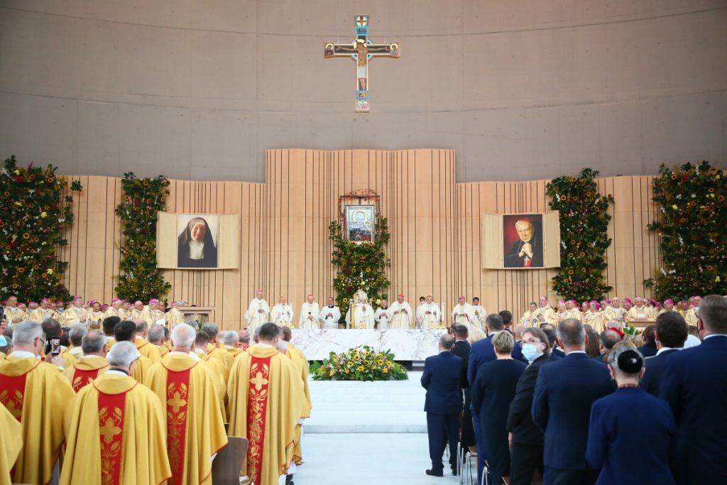 Kard. Stefan Wyszyński i matka Elżbieta Czacka ogłoszeni błogosławionymi