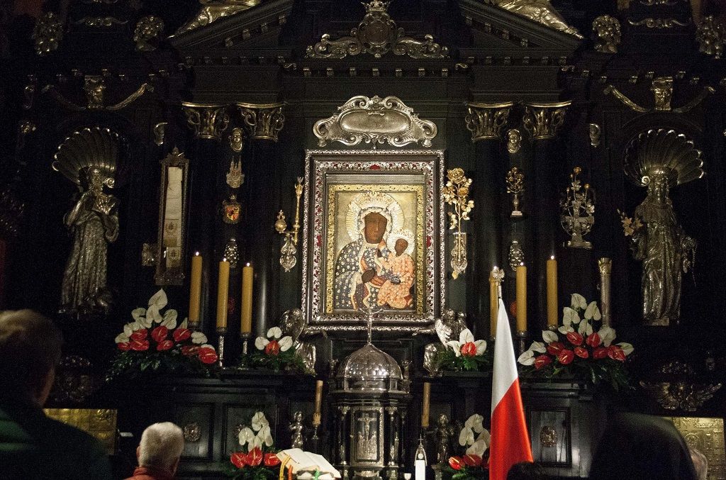 Nocne czuwanie w duchu wdzięczności za beatyfikację kard. Wyszyńskiego
