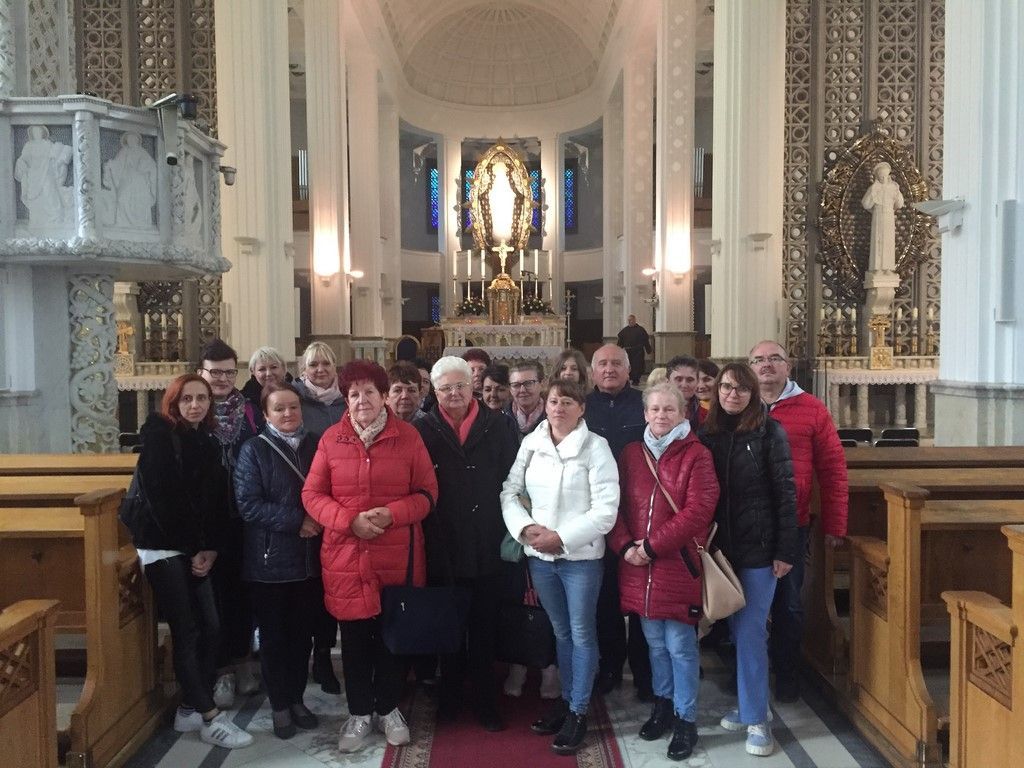 Ślesin: pielgrzymka do Niepokalanowa