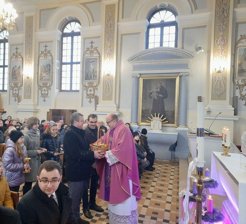 Kowale Pańskie: Msza św. dziękczynna koła pszczelarzy