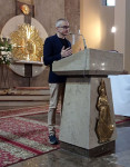 Zduńska Wola: Przedstawiciele Fundacji "Wypłyń na głębie" mówili o problemach młodego pokolenia