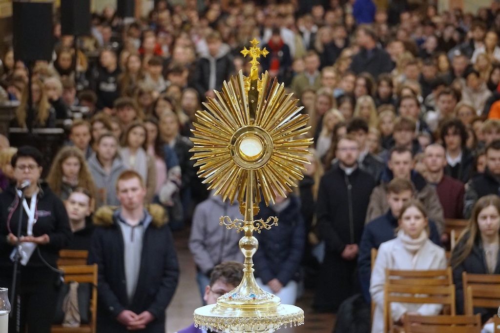 Maturzyści diecezji włocławskiej pielgrzymowali na Jasną Górę