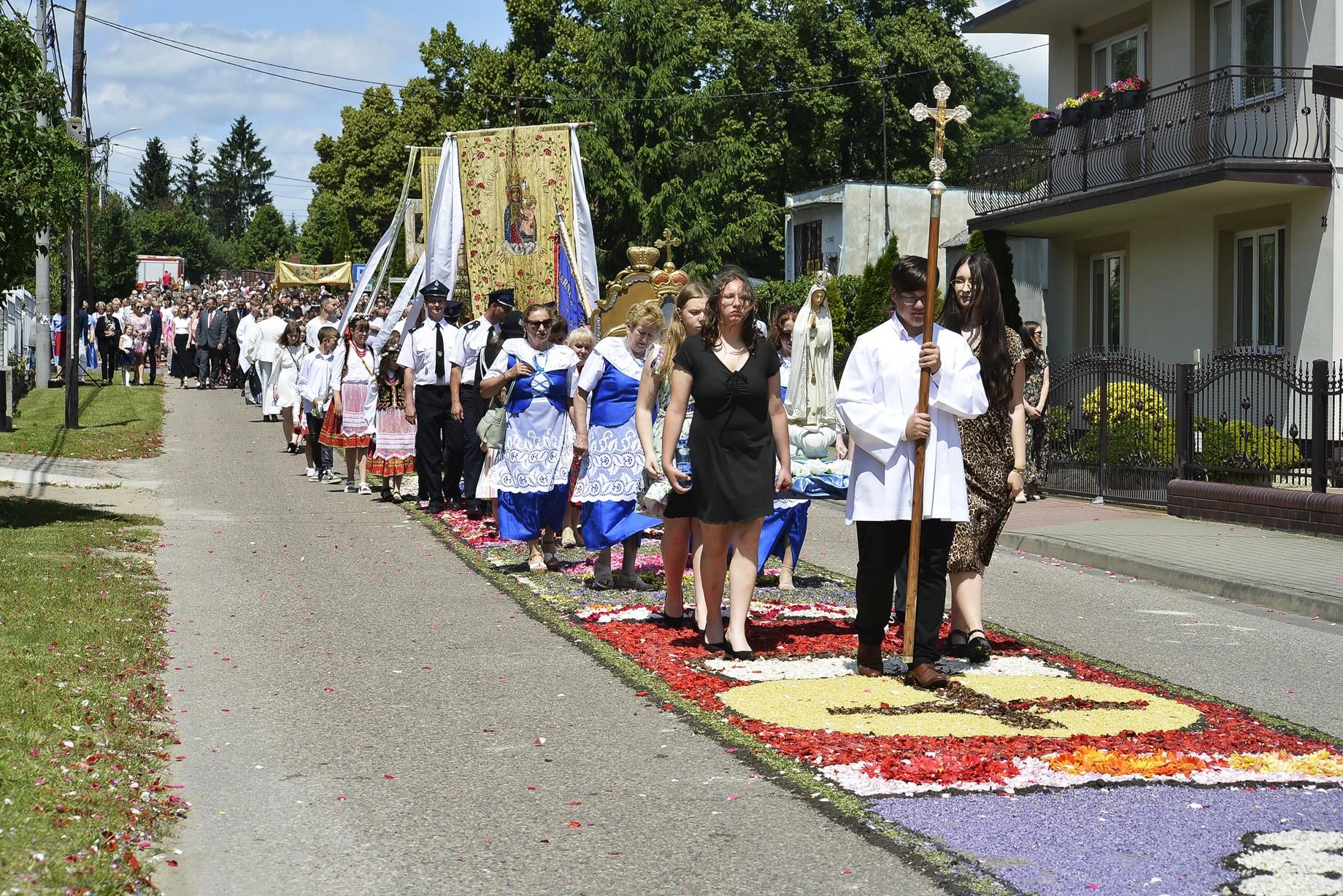 Skęczniew: Obchody jubileuszu 200 – lecia parafii