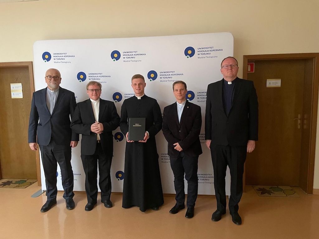 Neoprezbiter obronił pracę magisterską