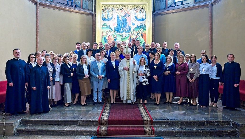 Włocławek: Biskup włocławski ustanowił katechistów świeckich