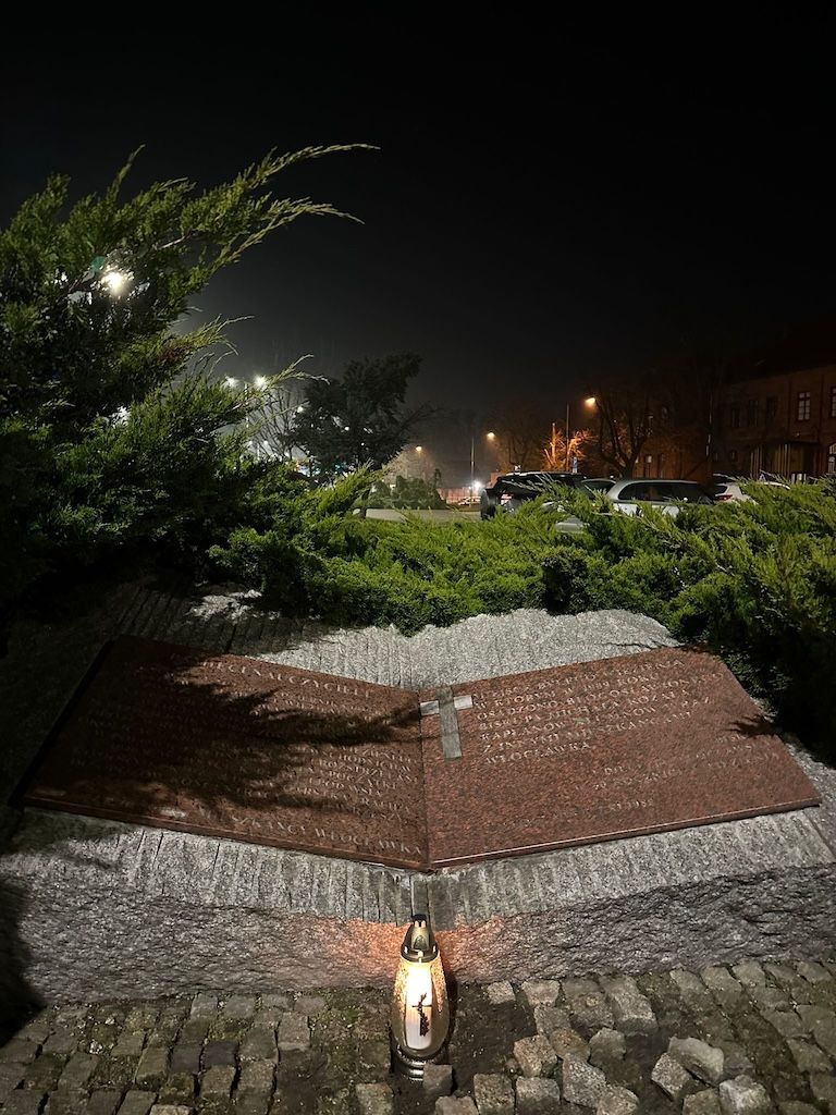 Włocławek: 86. rocznica uwięzienia duchowieństwa i inteligencji miasta