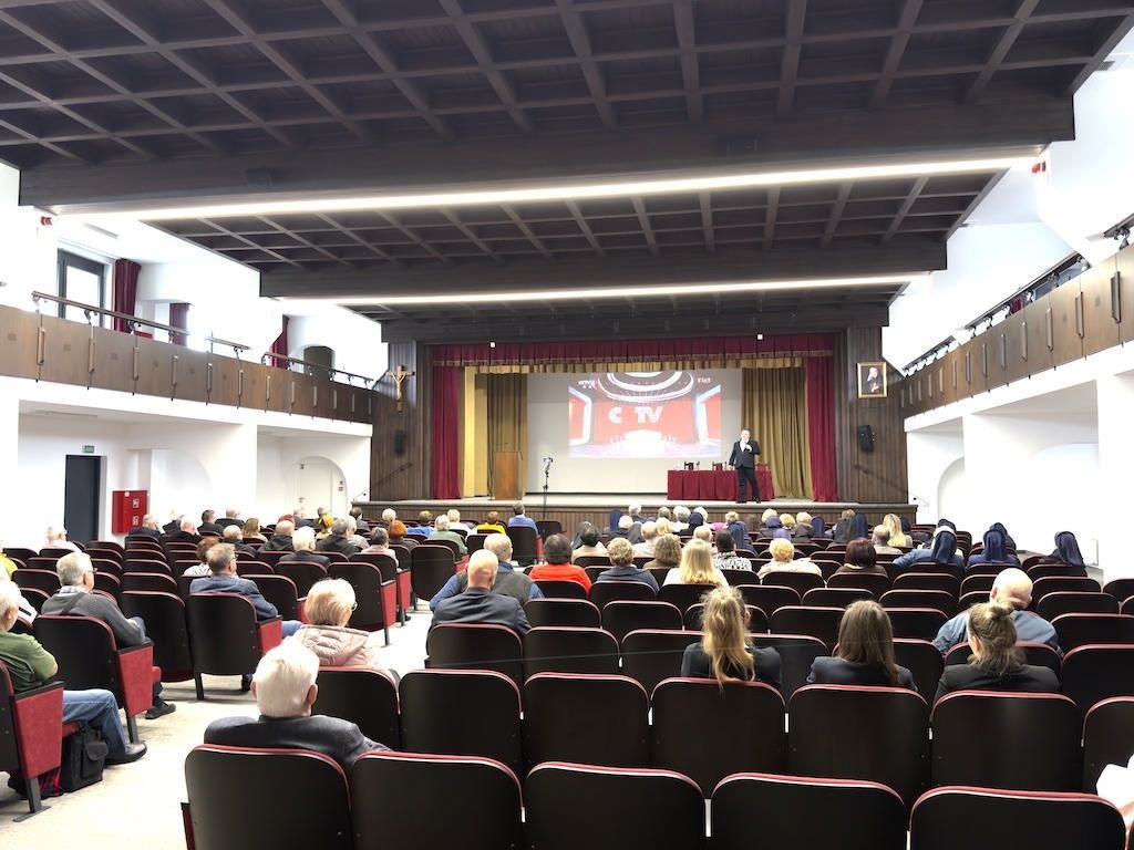 Wykład otwarty TTN „Duchowość cyfrowa. SI a życie religijne rodziny”