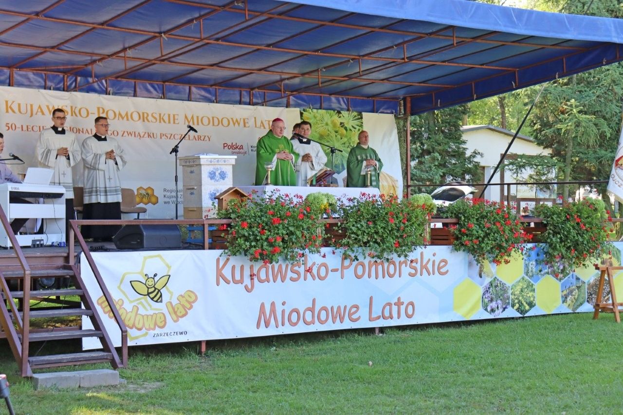 XVI Kujawsko-Pomorskie Miodowe Lato