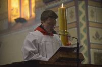 Bp Mering podczas Mszy Wigilii Paschalnej: Chrystus zabiega o nasze serca