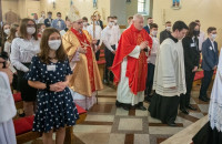 Biskup Włocławski do młodych w Piotrkowie: budujcie swoje życia na skale, którą jest Chrystus