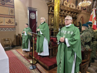 Bazylika katedralna: myśliwi oddali cześć św. Hubertowi