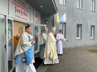 Bp Wętkowski w schronisku „Jerycho”: Maryja interesuje się sprawami człowieka