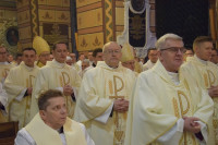 Bp Mering podczas Mszy Krzyżma: Katedra jest miejscem wzrastania powołania
