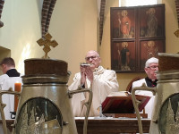 Bp Mering do kapłanów: otrzymaliśmy godność kapłańską, by być świadkami Chrystusa