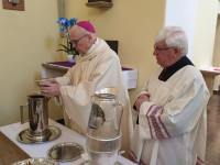 Bp Mering do kapłanów: otrzymaliśmy godność kapłańską, by być świadkami Chrystusa