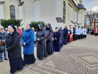 Włocławek: Droga Krzyżowa ulicami miasta w intencji pokoju na Ukrainie