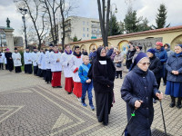 Włocławek: Droga Krzyżowa ulicami miasta w intencji pokoju na Ukrainie