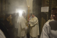 Bp Mering podczas Mszy Wigilii Paschalnej: Chrystus zabiega o nasze serca