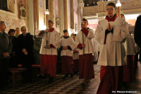 Bp Mering w Kramsku: ołtarz jest symbolem Chrystusa, którego nauka jest jednolita i niezmienna