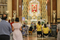 Modlitwa uzdrowienia w licheńskiej bazylice