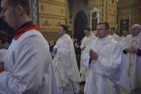 Bp Mering podczas Mszy Wigilii Paschalnej: Chrystus zabiega o nasze serca