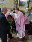 Sieradz: Pasterz Diecezji poświęcił odrestaurowaną kaplicę Męki Pana Jezusa