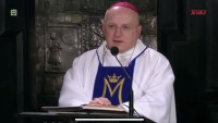 Bp Wętkowski na Jasnej Górze: Maryja uczy odpowiadać na Bożą miłość