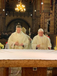 Bp Wętkowski: jesteśmy w rodzinie Bożych przyjaciół