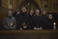 Bp Mering podczas Mszy Wigilii Paschalnej: Chrystus zabiega o nasze serca