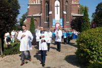Biskup włocławski w Charłupi Małej: Maryjo, pomóż nam żyć w miłości, prawdzie i pokoju