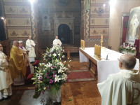 Bp Mering: powinniśmy drżeć ze szczęścia, że Bóg przychodzi do nas w Eucharystii